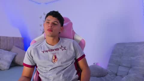 ADRIAN online show from May 14, 7:12 pm