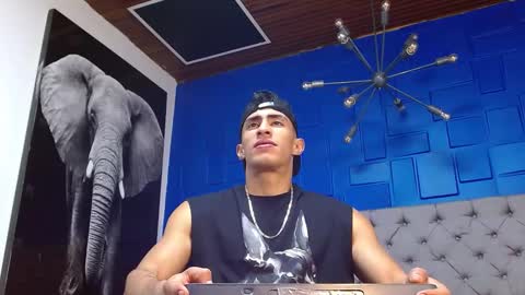   online show from January 23, 11:58 am