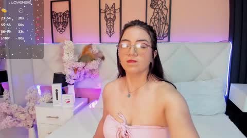 Snapshot of adriana_lorens chatting on October 4, 7:11 pm Adri online show from October 4, 7:11 pm