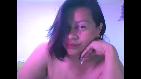 adrianagogo18 online show from September 11, 11:06 pm