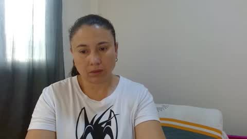 Adriana Tellez online show from December 14, 9:32 pm