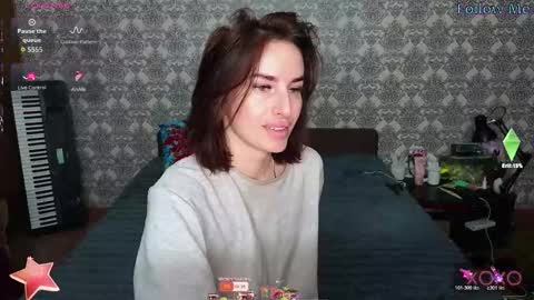 Adriana online show from December 1, 5:38 am