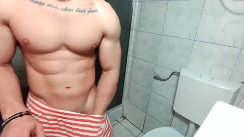 Snapshot of advp69 chatting on March 6, 6:08 am Mrrfitt online show from March 6, 6:08 am