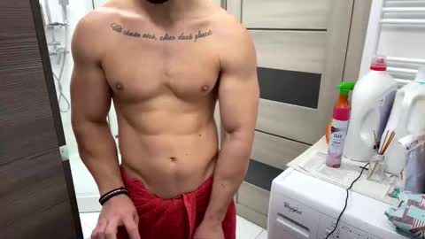 Snapshot of advp69 chatting on October 17, 12:20 pm Mrrfitt online show from October 17, 12:20 pm