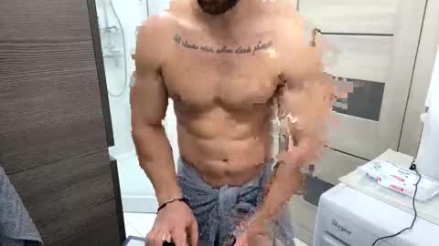 Snapshot of advp69 chatting on September 25, 12:45 pm Mrrfitt online show from September 25, 12:45 pm