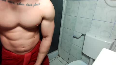 Snapshot of advp69 chatting on March 5, 6:12 am Mrrfitt online show from March 5, 6:12 am