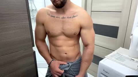 Snapshot of advp69 chatting on September 27, 12:58 pm Mrrfitt online show from September 27, 12:58 pm