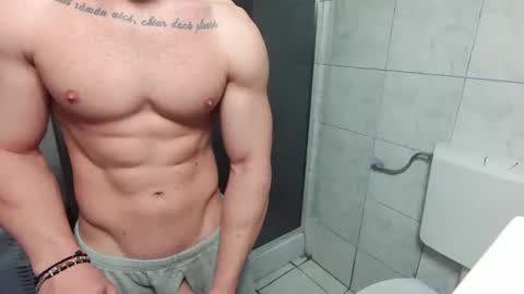 Snapshot of advp69 chatting on February 17, 7:15 am Mrrfitt online show from February 17, 7:15 am