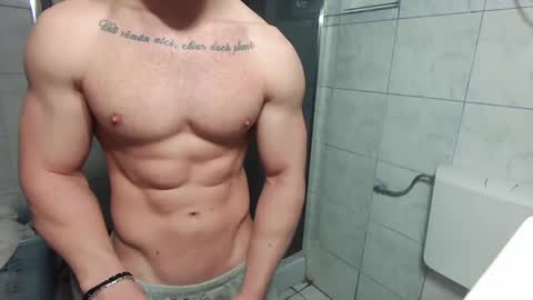 Snapshot of advp69 chatting on February 23, 5:56 am Mrrfitt online show from February 23, 5:56 am