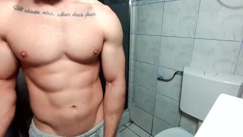 Snapshot of advp69 chatting on March 12, 7:35 am Mrrfitt online show from March 12, 7:35 am