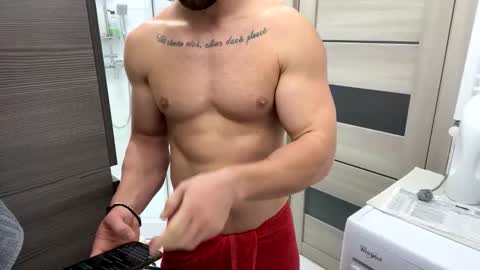 Snapshot of advp69 chatting on September 22, 12:09 pm Mrrfitt online show from September 22, 12:09 pm