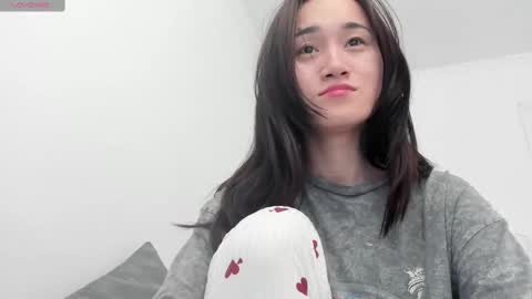 Aenie online show from March 11, 8:19 am