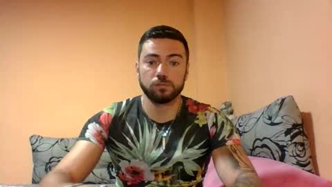 Snapshot of aerthurethan chatting on October 14, 7:55 am aerthurethan online show from October 14, 7:55 am