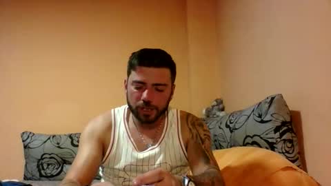 Snapshot of aerthurethan chatting on October 18, 5:28 pm aerthurethan online show from October 18, 5:28 pm