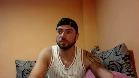 Snapshot of aerthurethan chatting on October 24, 8:59 am aerthurethan online show from October 24, 8:59 am