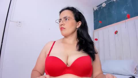 Africa  online show from April 21, 2:04 am