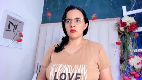 Africa  online show from May 26, 2:17 am