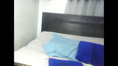 Mia  Friends online show from February 14, 11:02 am