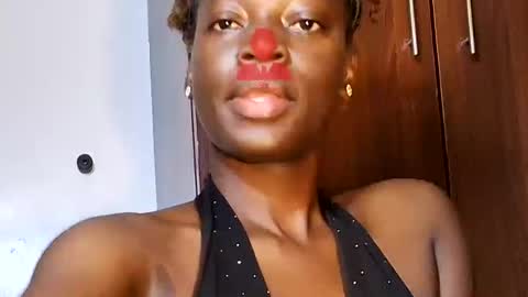Snapshot of afro_pop chatting on September 29, 1:26 am Leah online show from September 29, 1:26 am