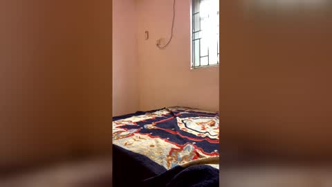 afroprincessx online show from June 5, 11:37 am