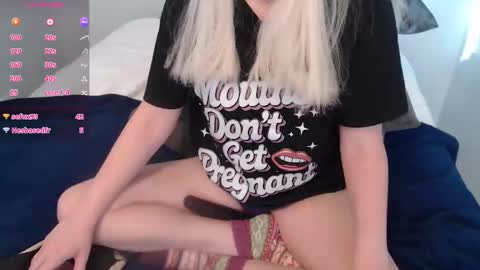 Agatha online show from December 15, 2:13 pm