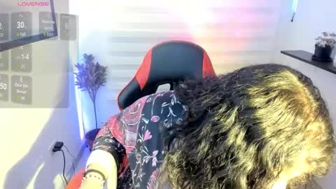 agatha_marin_ online show from March 25, 3:57 am