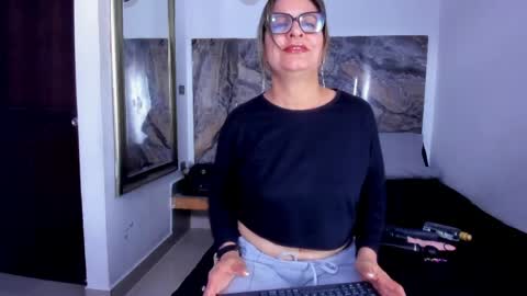 agatha_pleasure online show from May 14, 12:14 pm