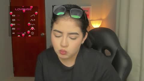 Cat online show from February 10, 4:04 am