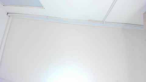 Aggy online show from April 5, 1:30 pm