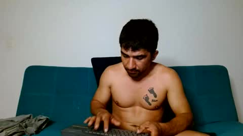 Snapshot of aguirre_hot54 chatting on March 3, 4:47 am aguirre_hot54 online show from March 3, 4:47 am