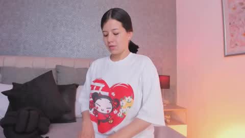 Ahmara  online show from September 24, 11:39 am