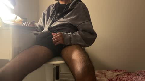 Dylan online show from April 1, 4:13 am