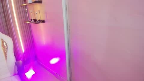   online show from January 10, 3:23 am