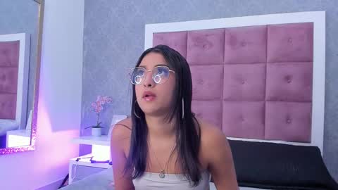 Ailen online show from October 28, 12:39 pm