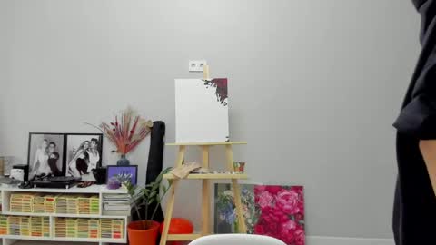 Ailey online show from April 17, 2:14 am