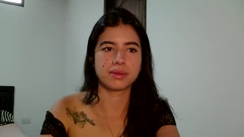 J  online show from September 11, 3:46 pm