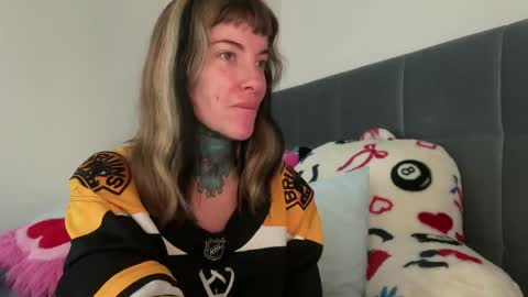 Airgead online show from April 10, 2:55 pm