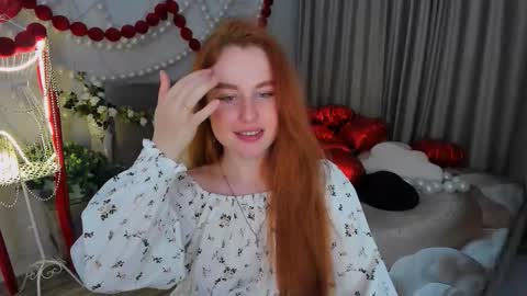 Louise online show from February 22, 7:27 pm