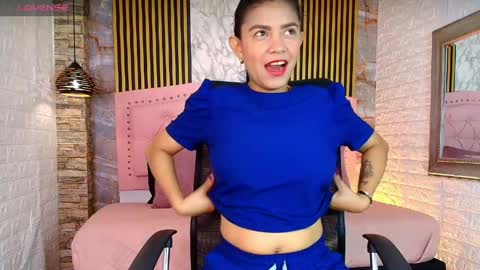 aisha__cambell online show from May 15, 11:07 am