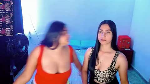 aisha_stacey0410 online show from October 27, 7:08 am