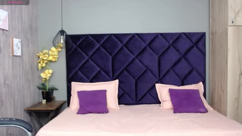 Aisha Violet online show from March 9, 12:42 pm