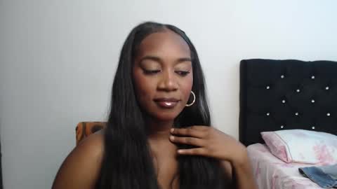 Aisha online show from November 27, 9:11 pm