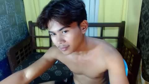 aivanboyyy online show from April 18, 2:52 pm