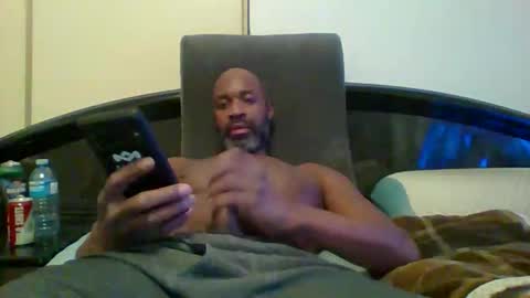 aj297914 online show from February 1, 1:13 am