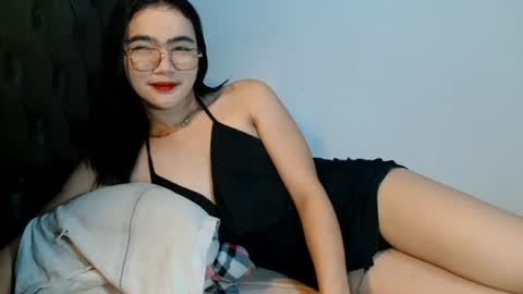 akamamiki25 online show from July 2, 11:48 am