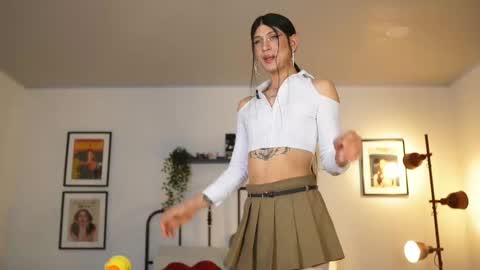             online show from February 11, 12:47 pm