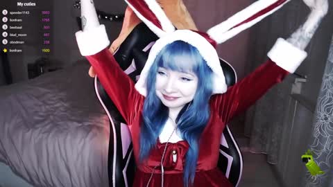 akirahartyx online show from December 24, 3:16 pm