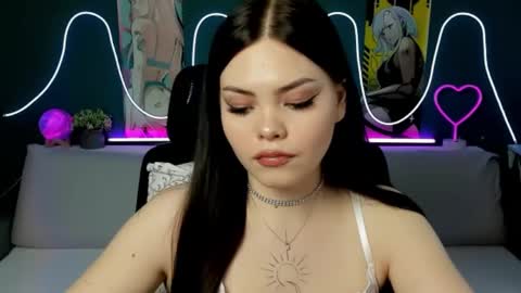 Snapshot of akirakatsu chatting on February 23, 1:42 pm Akira online show from February 23, 1:42 pm