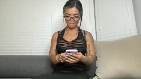 Akira Zay online show from March 30, 9:31 am