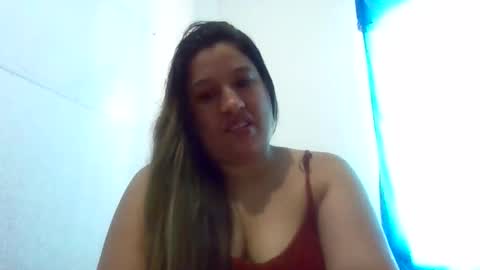 Snapshot of alahia_fox chatting on October 31, 3:34 pm alahia online show from October 31, 3:34 pm
